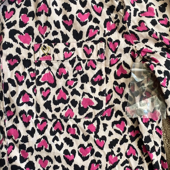 NWOT Victoria's Secret Pink and Black Heart Cheetah Print Button Down PJ Shirt - Picture 4 of 10